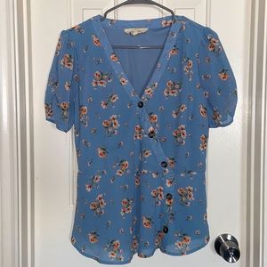 Floral blouse, size Large